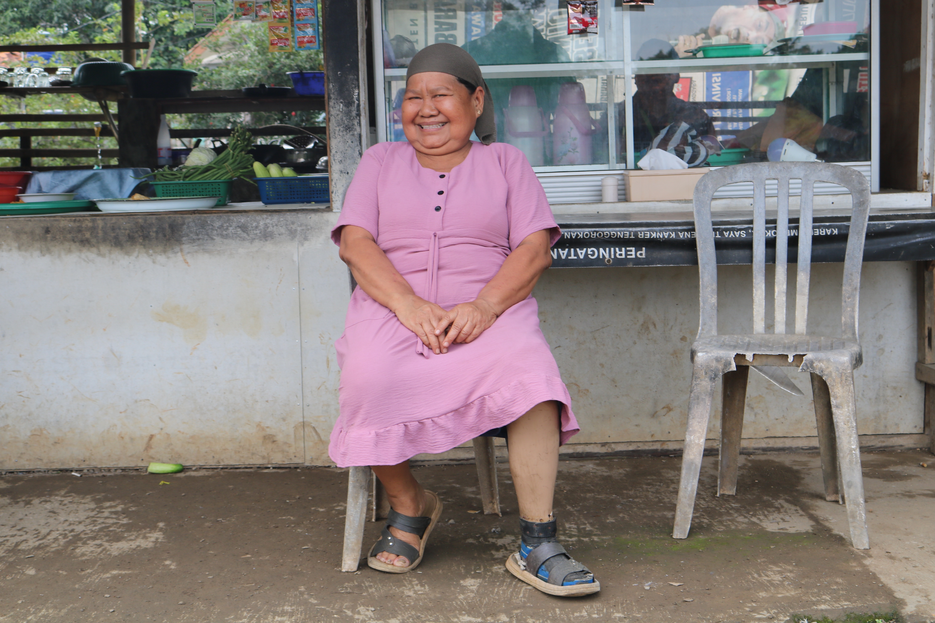 Rohanah a loan client with KOMIDA